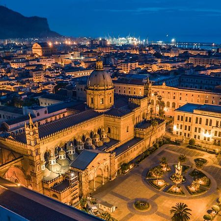 Casa Vacanze Madison Square Palermo Buitenkant foto