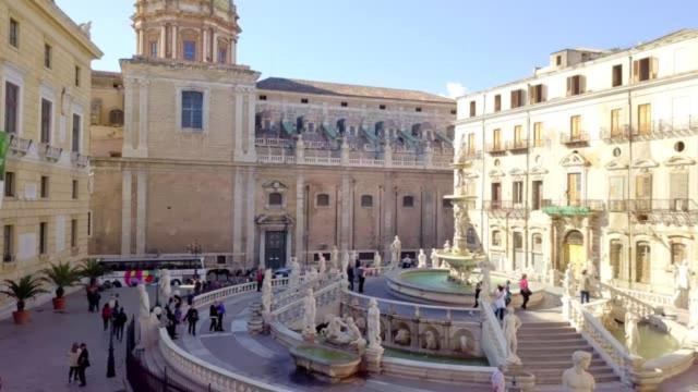 Casa Vacanze Madison Square Palermo Buitenkant foto